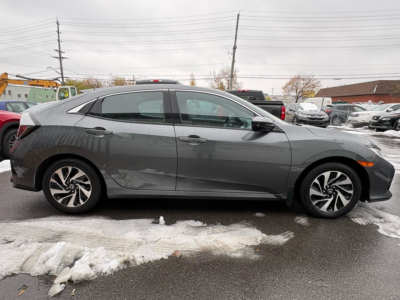 2017 Honda Civic LX - Photo #4