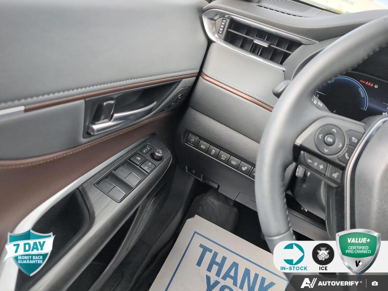 2023 Toyota Venza XLE 2.5L HYBRID | POWER MOON ROOF | APPLE CARPLAY Photo