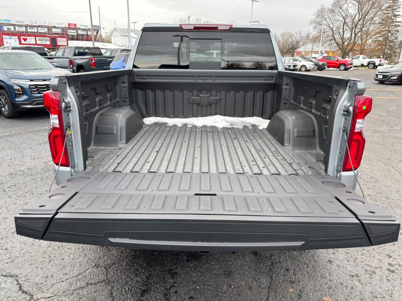 2026 Chevrolet Silverado 1500 2026 Chevrolet Silverado RST Crew Cab 4WD Photo