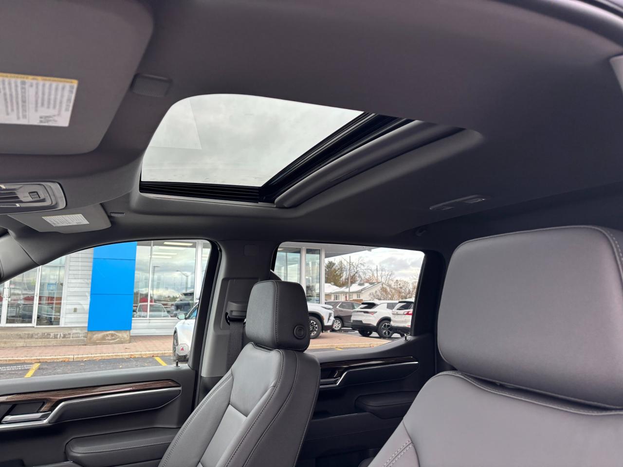 2026 Chevrolet Silverado 1500 2026 Chevrolet Silverado RST Crew Cab 4WD Photo