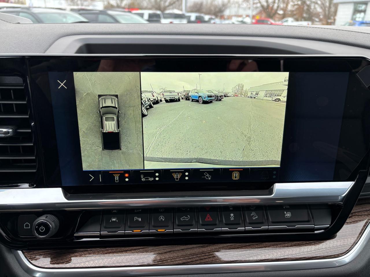 2026 Chevrolet Silverado 1500 2026 Chevrolet Silverado RST Crew Cab 4WD Photo