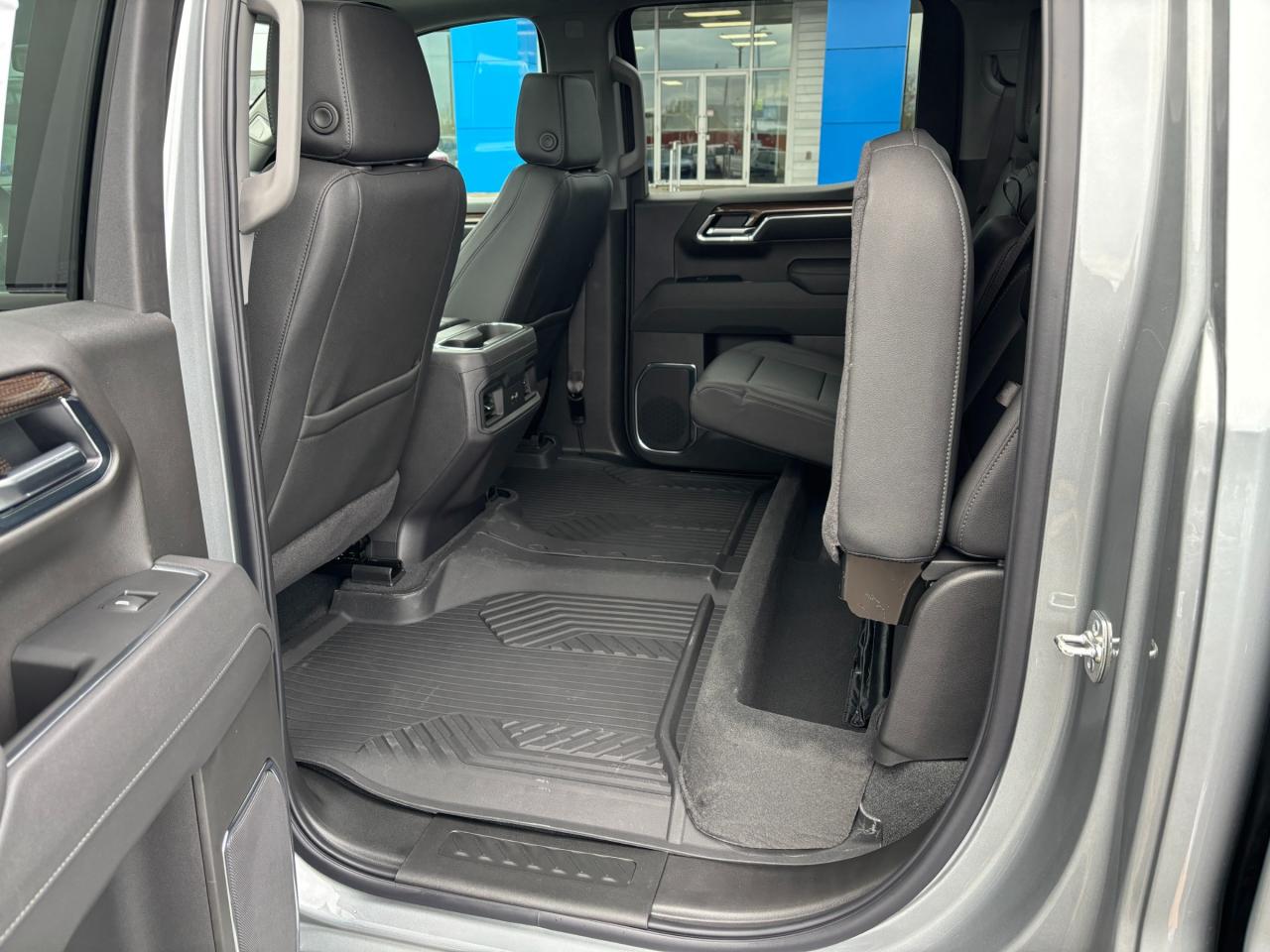 2026 Chevrolet Silverado 1500 2026 Chevrolet Silverado RST Crew Cab 4WD Photo