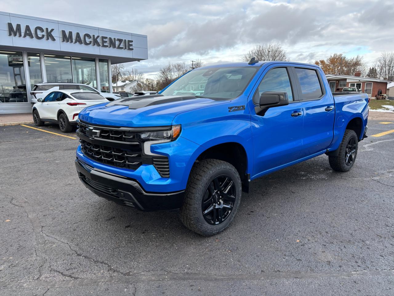 2026 Chevrolet Silverado 1500 2026 Chevrolet Silverado LT Trail Boss Crew Cab 4WD Photo