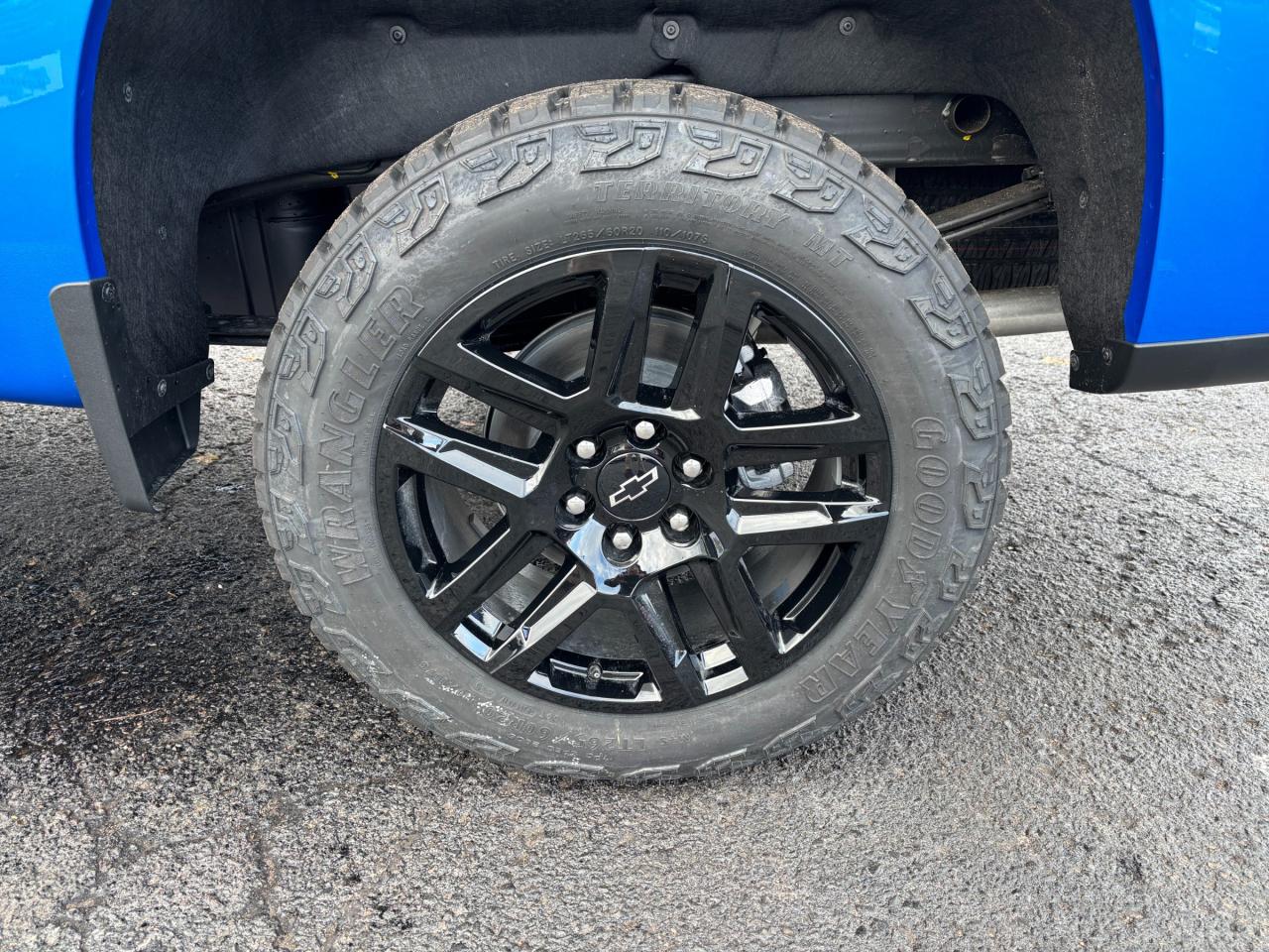 2026 Chevrolet Silverado 1500 2026 Chevrolet Silverado LT Trail Boss Crew Cab 4WD Photo