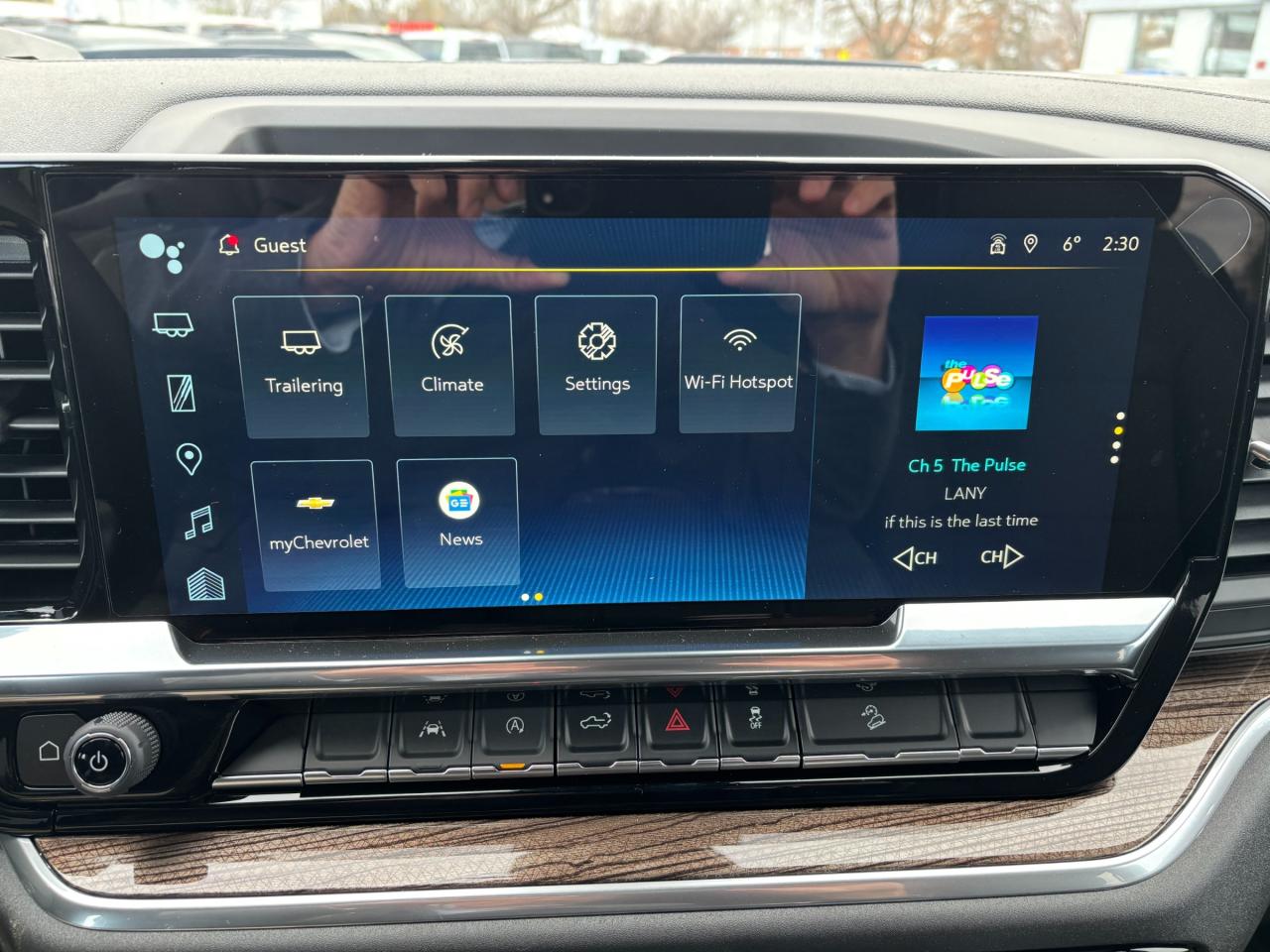 2026 Chevrolet Silverado 1500 2026 Chevrolet Silverado LT Trail Boss Crew Cab 4WD Photo