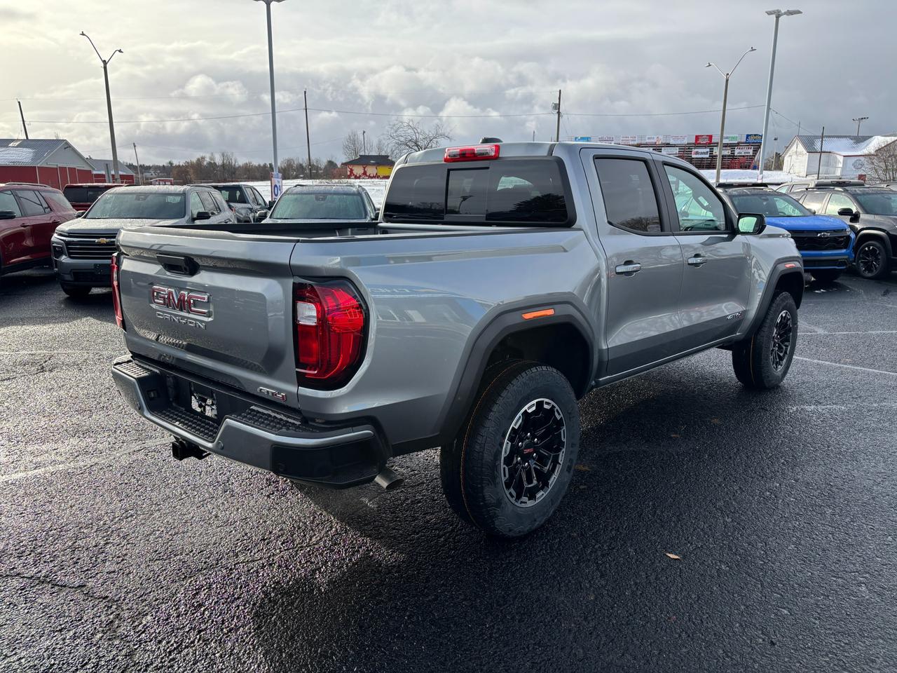 2026 GMC Canyon 2026 GMC Canyon AT4 4WD Photo