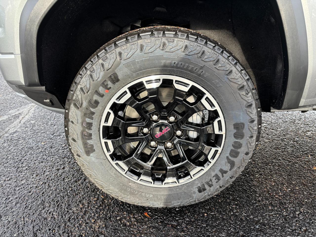 2026 GMC Canyon 2026 GMC Canyon AT4 4WD Photo