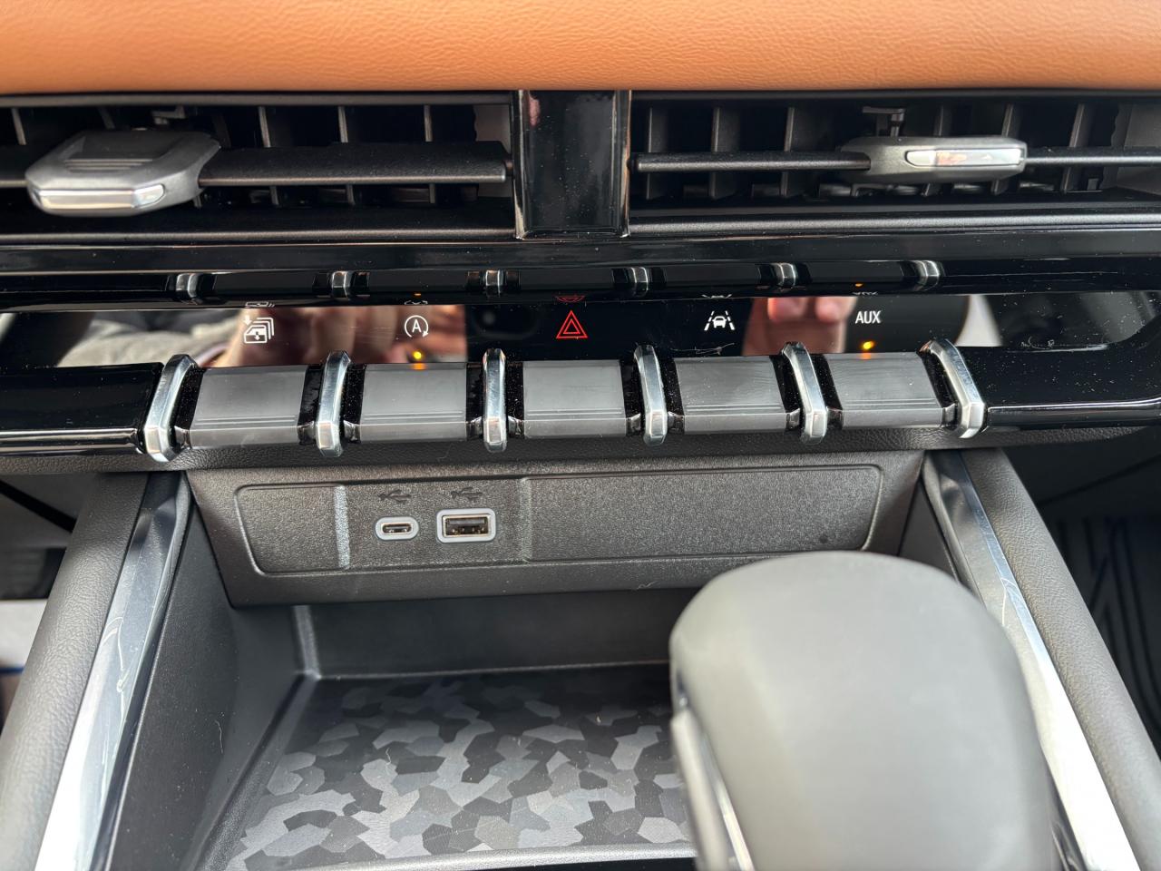 2026 GMC Canyon 2026 GMC Canyon AT4 4WD Photo