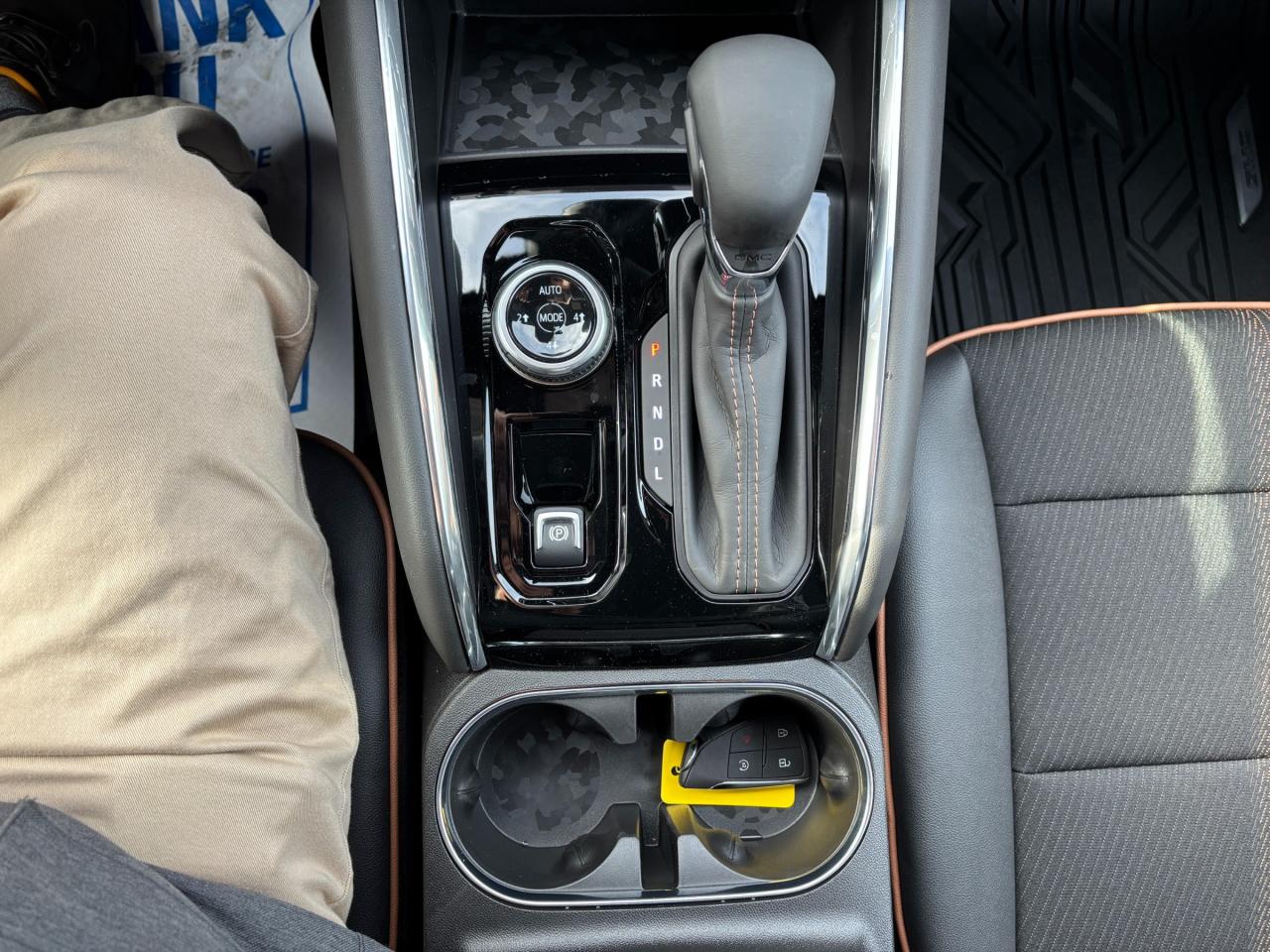 2026 GMC Canyon 2026 GMC Canyon AT4 4WD Photo