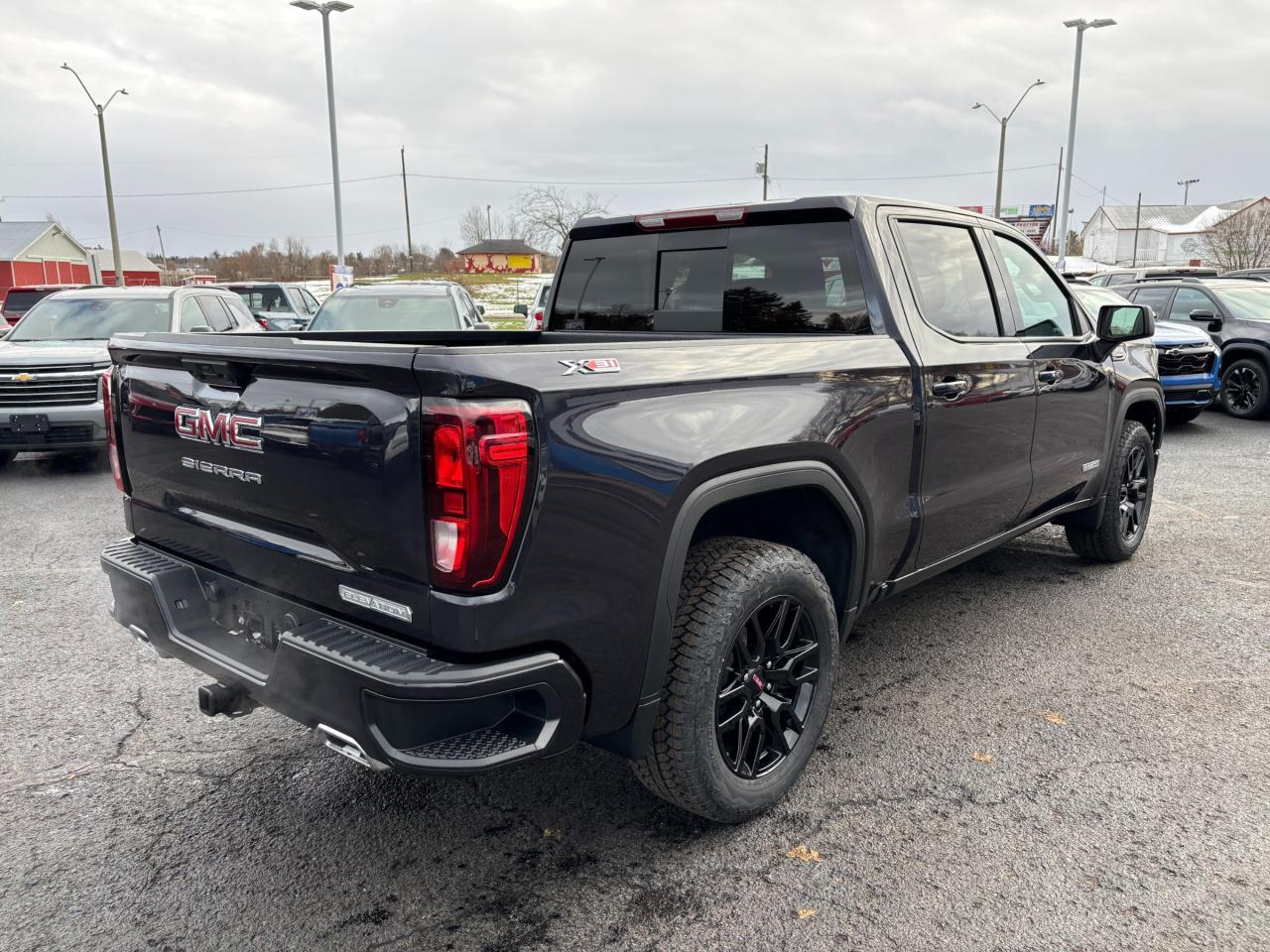 2026 GMC Sierra 1500 2025 GMC Sierra Elevation Crew Cab 4WD Photo