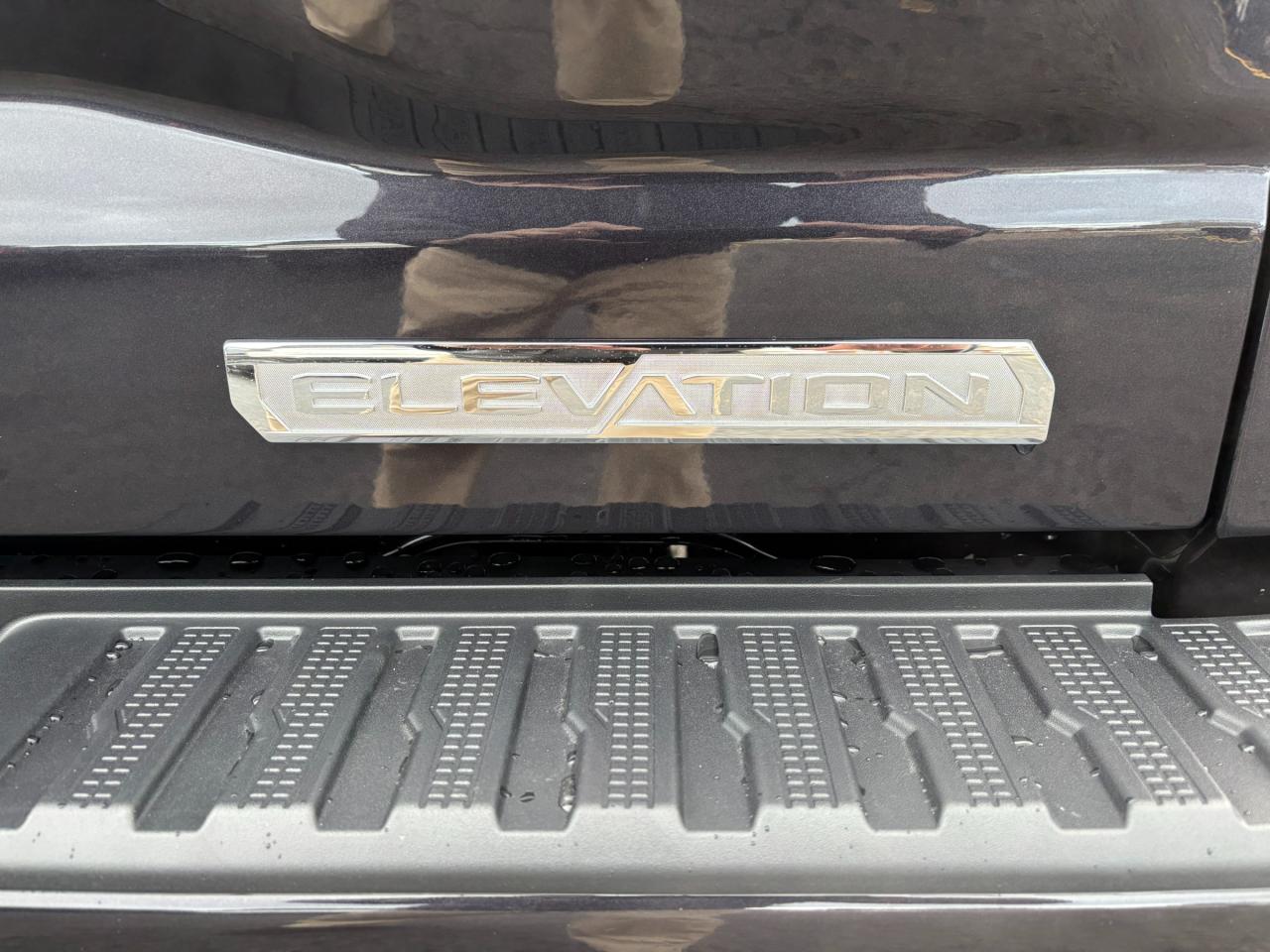 2026 GMC Sierra 1500 2025 GMC Sierra Elevation Crew Cab 4WD Photo