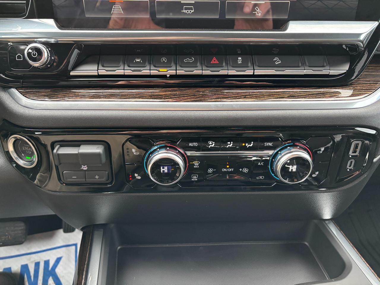 2026 GMC Sierra 1500 2025 GMC Sierra Elevation Crew Cab 4WD Photo