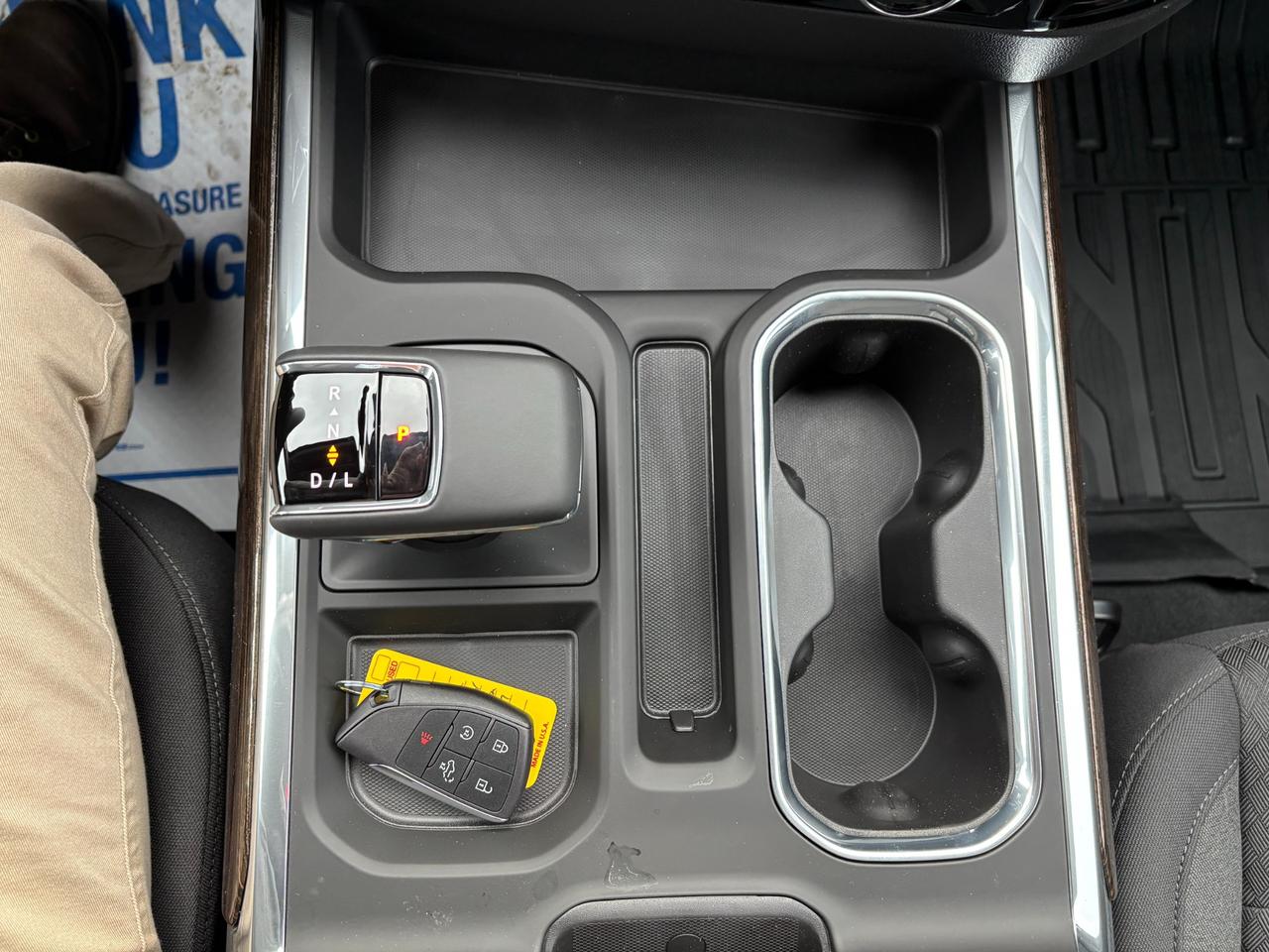 2026 GMC Sierra 1500 2025 GMC Sierra Elevation Crew Cab 4WD Photo