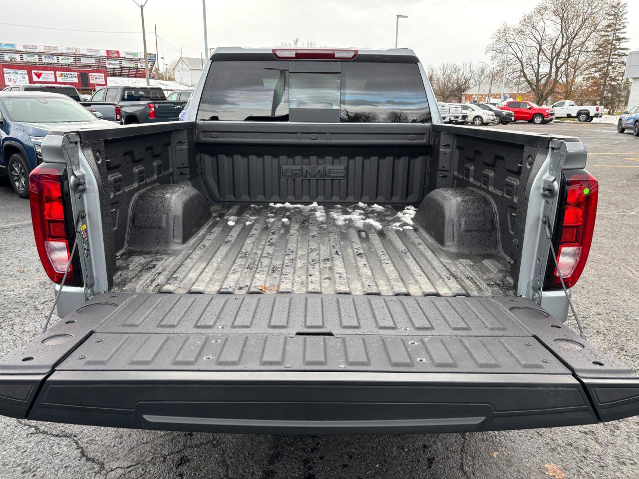 2026 GMC Sierra 1500 2026 GMC Sierra Elevation Crew Cab 4WD Photo