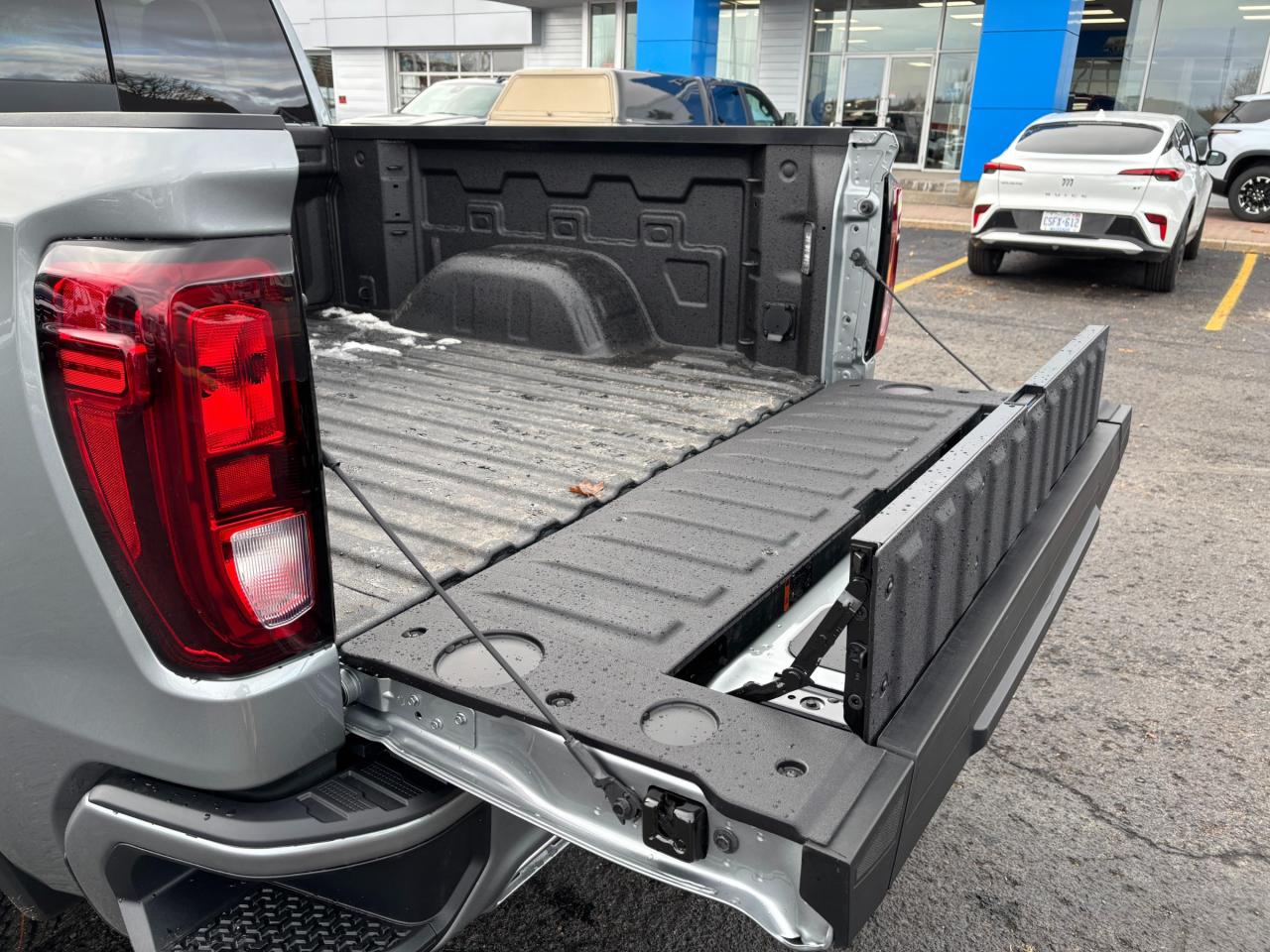 2026 GMC Sierra 1500 2026 GMC Sierra Elevation Crew Cab 4WD Photo