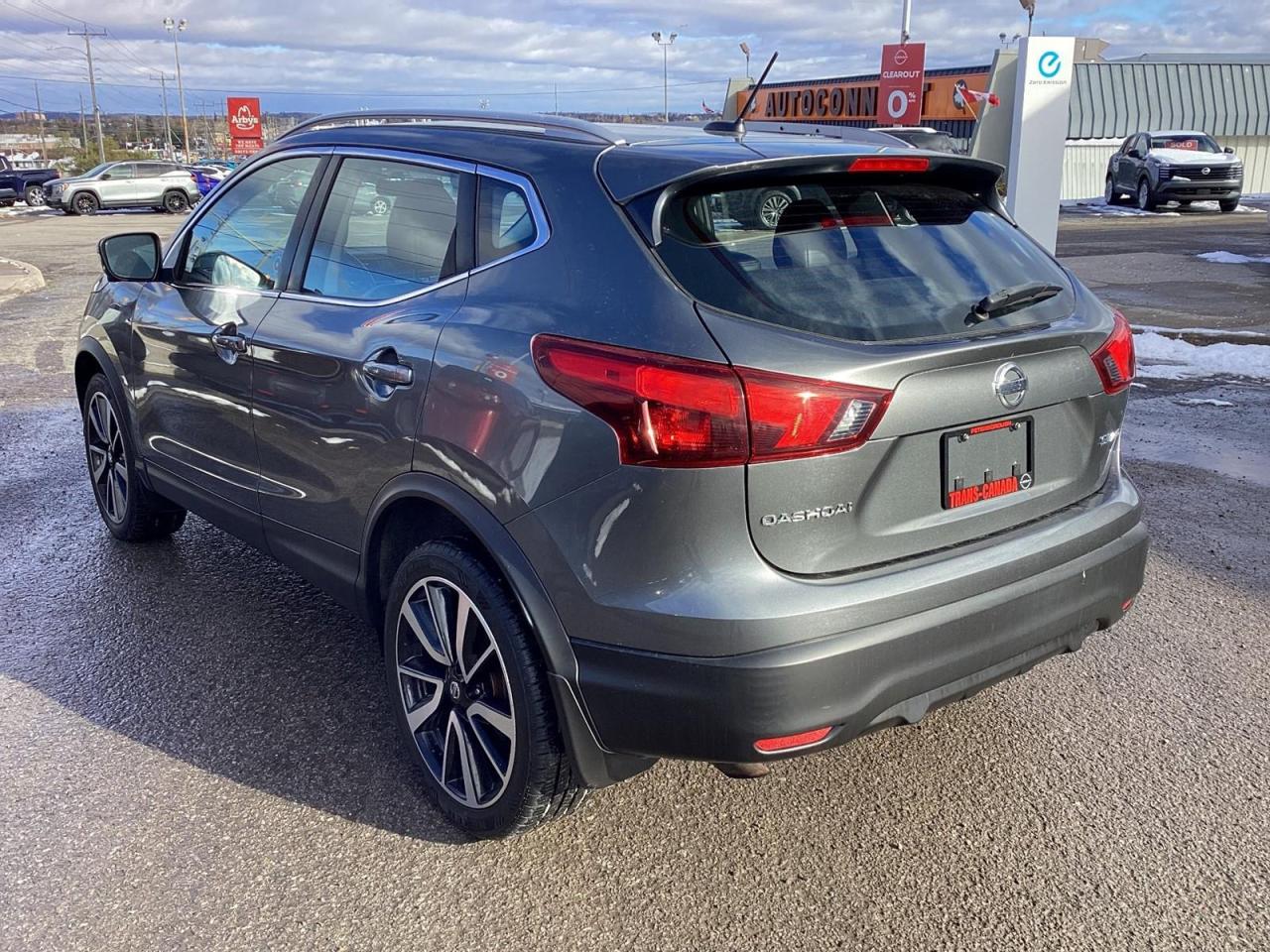 2018 Nissan Qashqai  Photo2