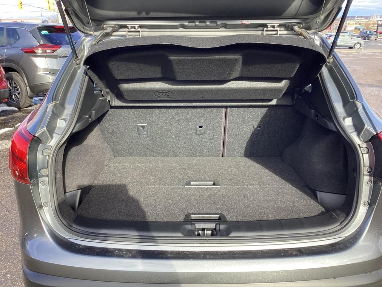 2018 Nissan Qashqai  Photo4