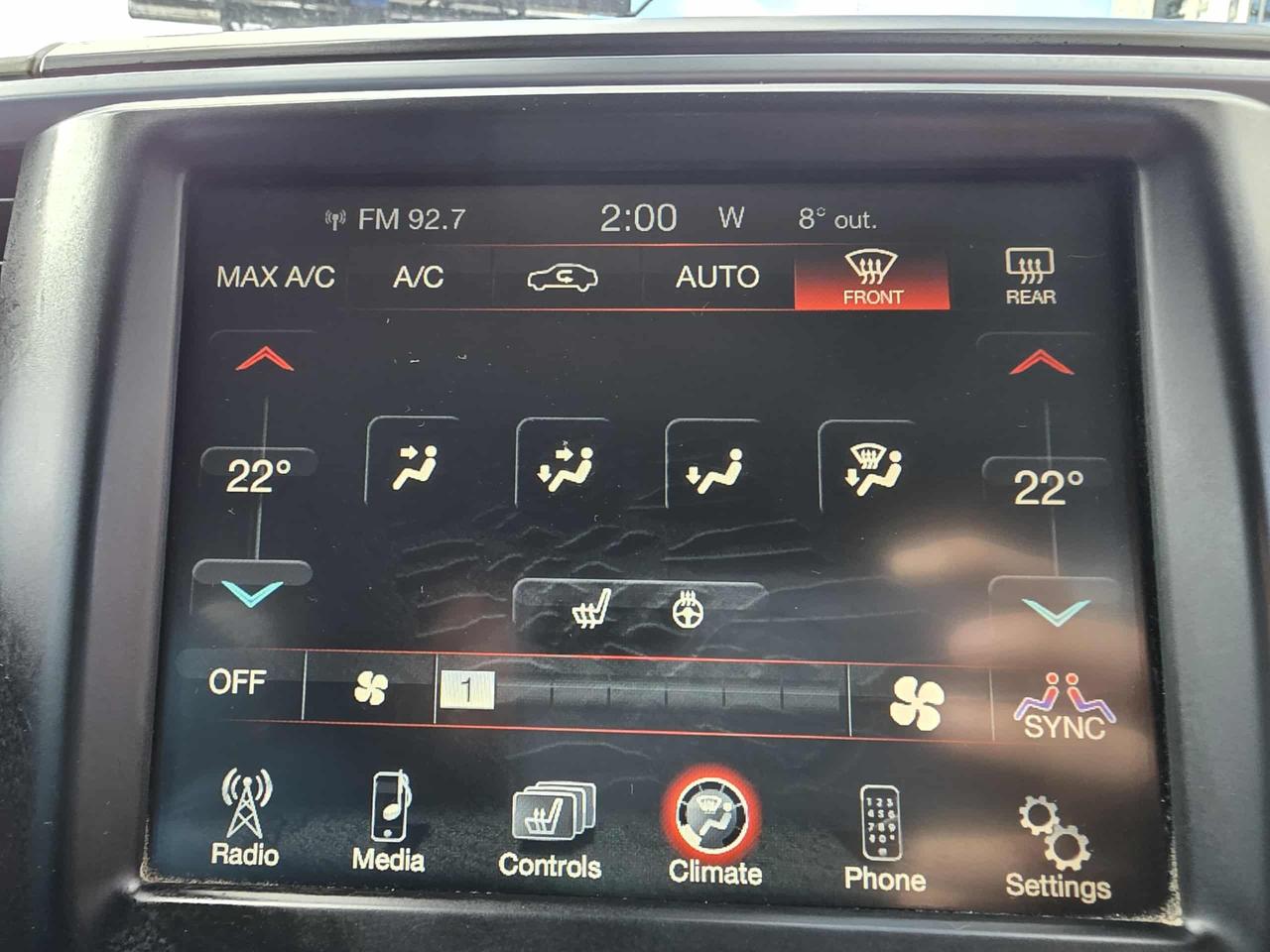 2015 RAM 1500 Big Horn 4WD Crew Cab Photo