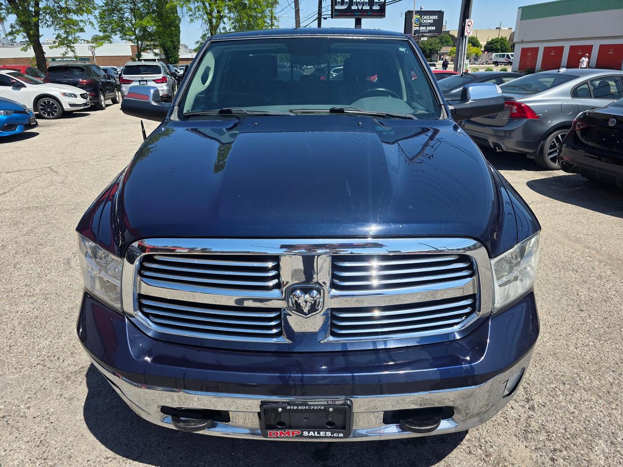 2015 RAM 1500 Big Horn 4WD Crew Cab Photo