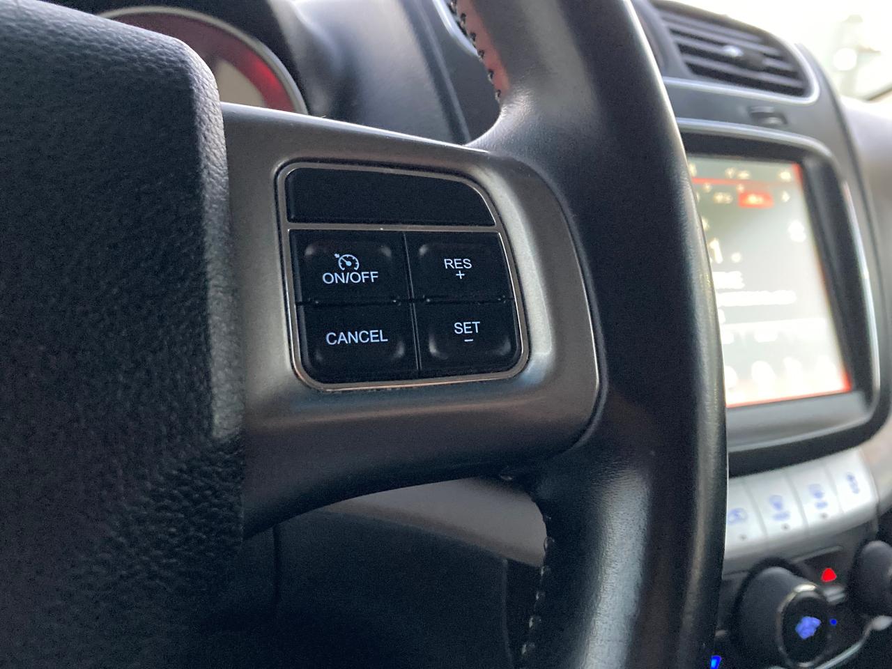 2018 Dodge Journey Crossroad - Photo #18