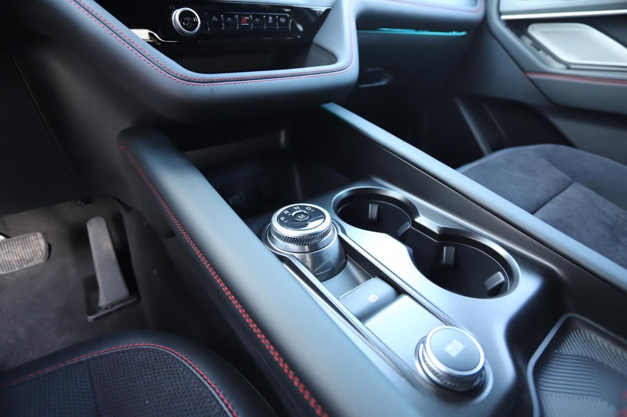 2026 Ford Explorer ST 4WD Photo