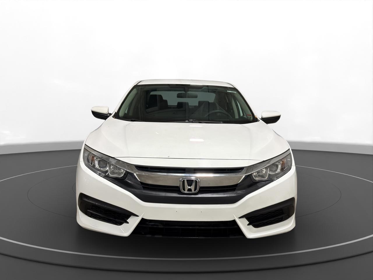 2018 Honda Civic LX Photo