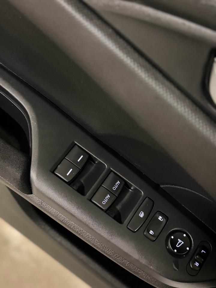 2018 Honda Civic LX - Photo #9