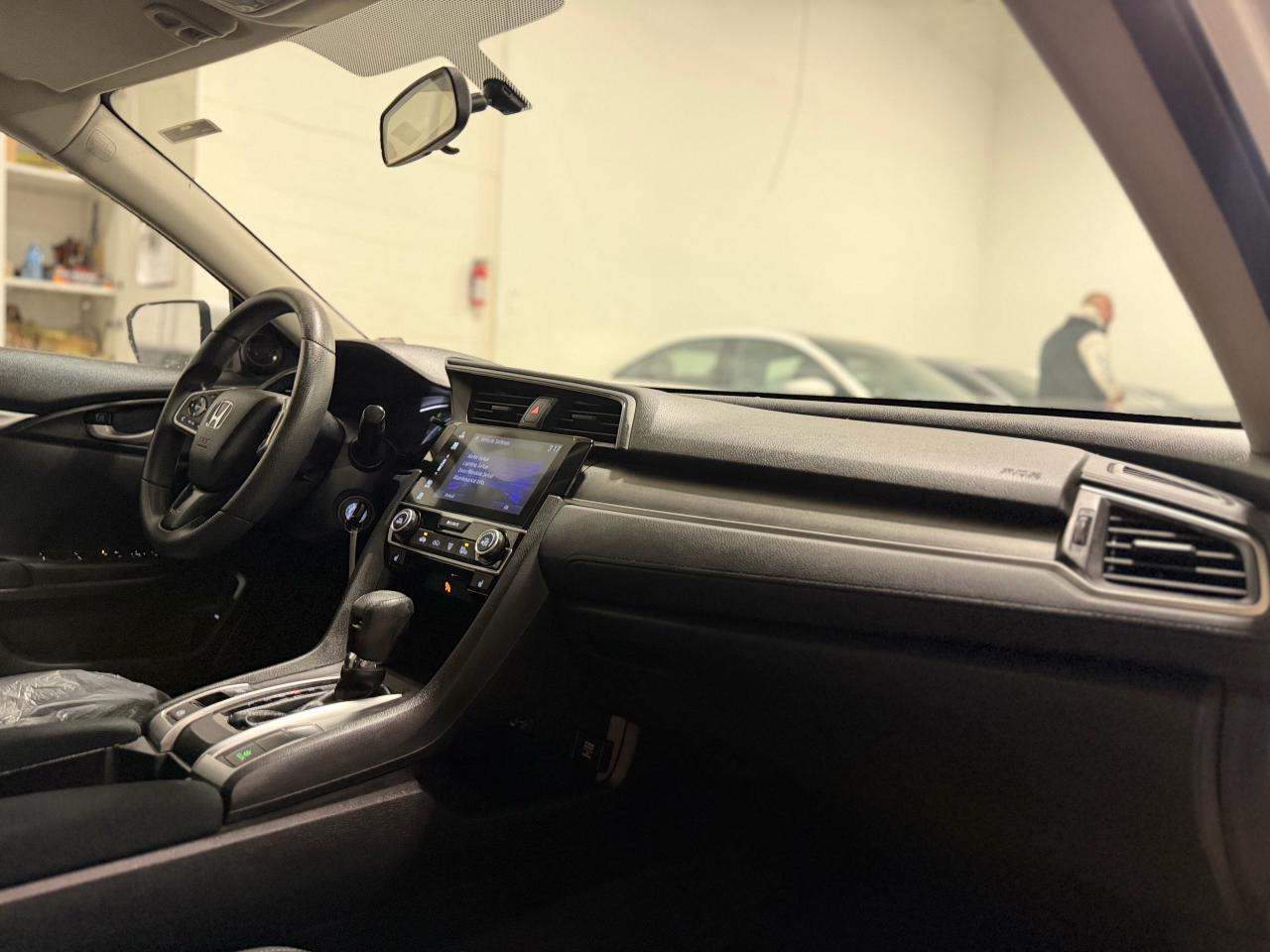 2018 Honda Civic LX Photo