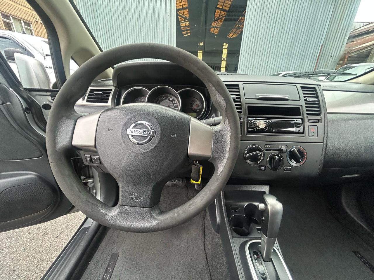 2007 Nissan Versa 1.8 S - Photo #10