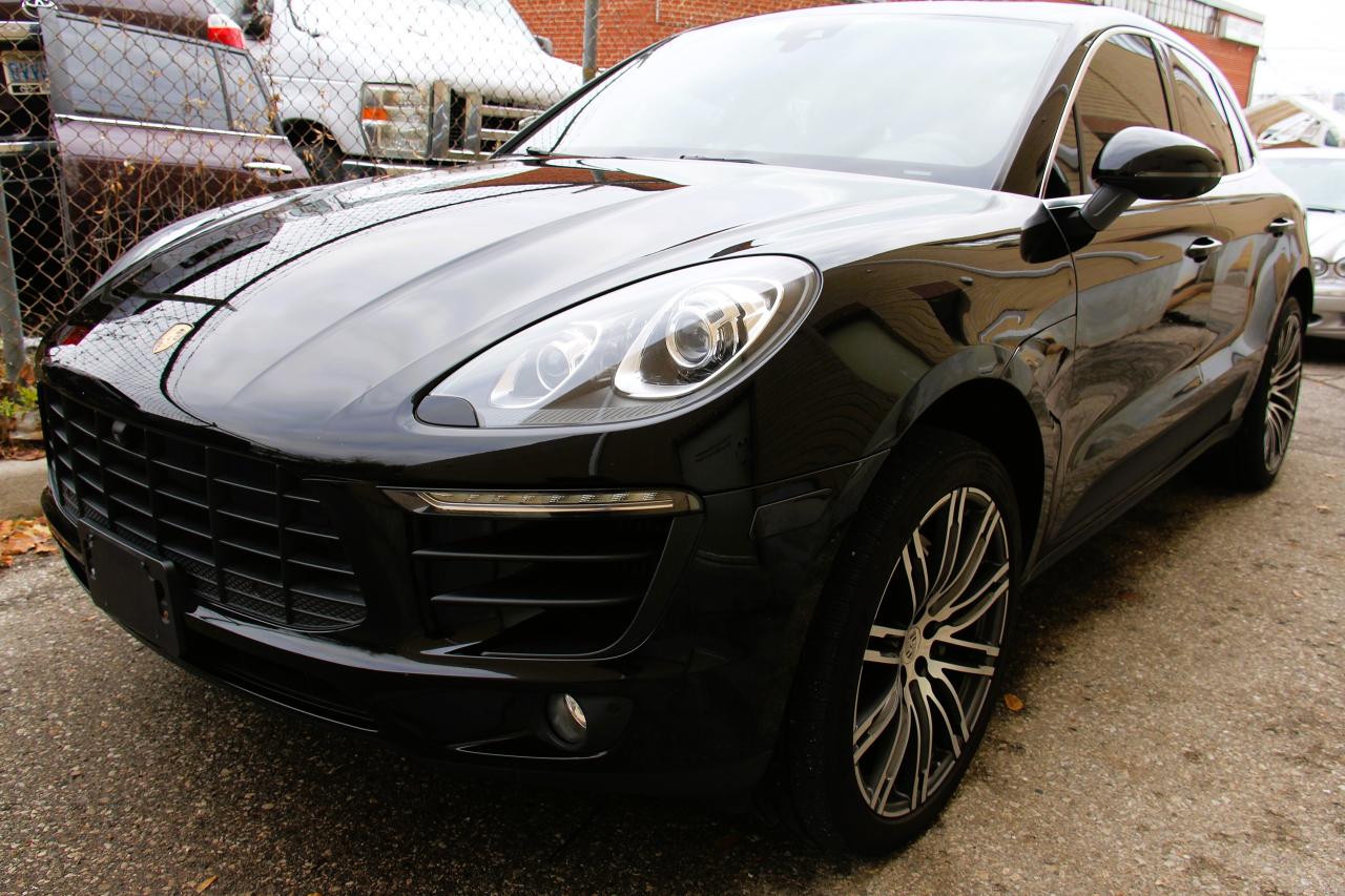 2016 Porsche Macan Macan S - Photo #3