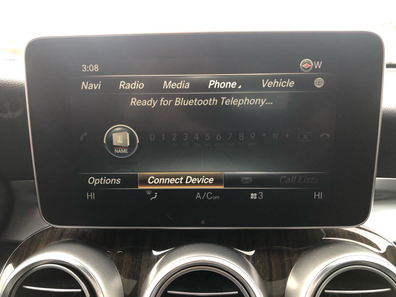 2016 Mercedes-Benz GLC-Class GLC 300 / NAV / MOONROOF / LTHR / H.SEATS / B.CAM