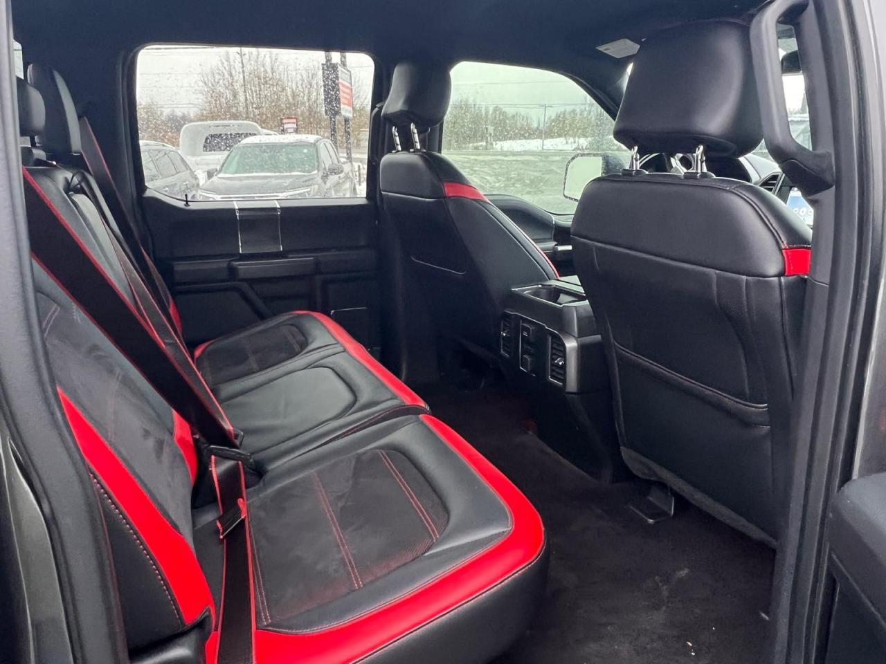 2016 Ford F-150 Lariat - Photo #11