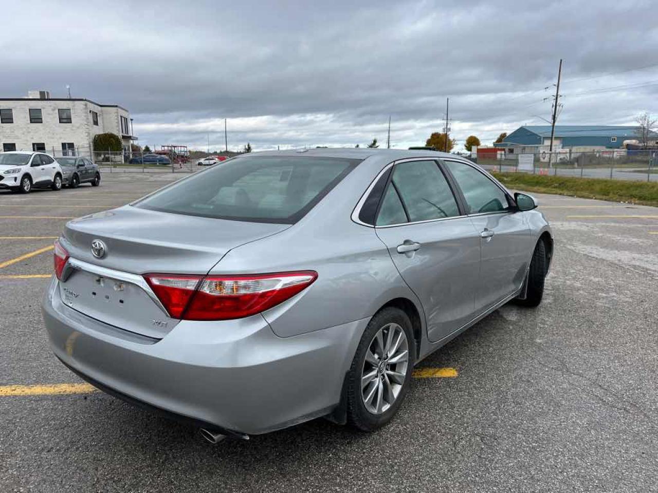 2017 Toyota Camry XLE Photo