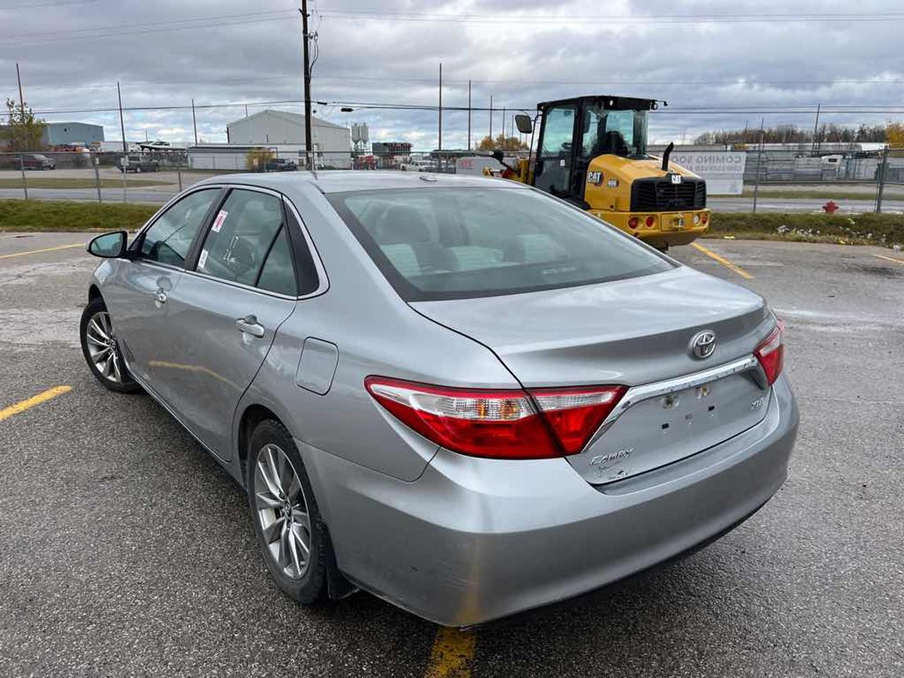 2017 Toyota Camry XLE Photo