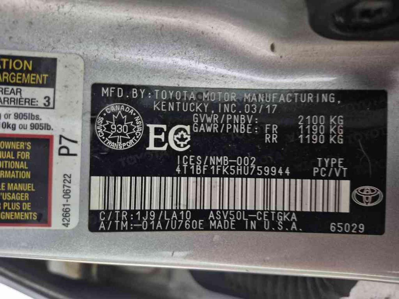 2017 Toyota Camry XLE Photo