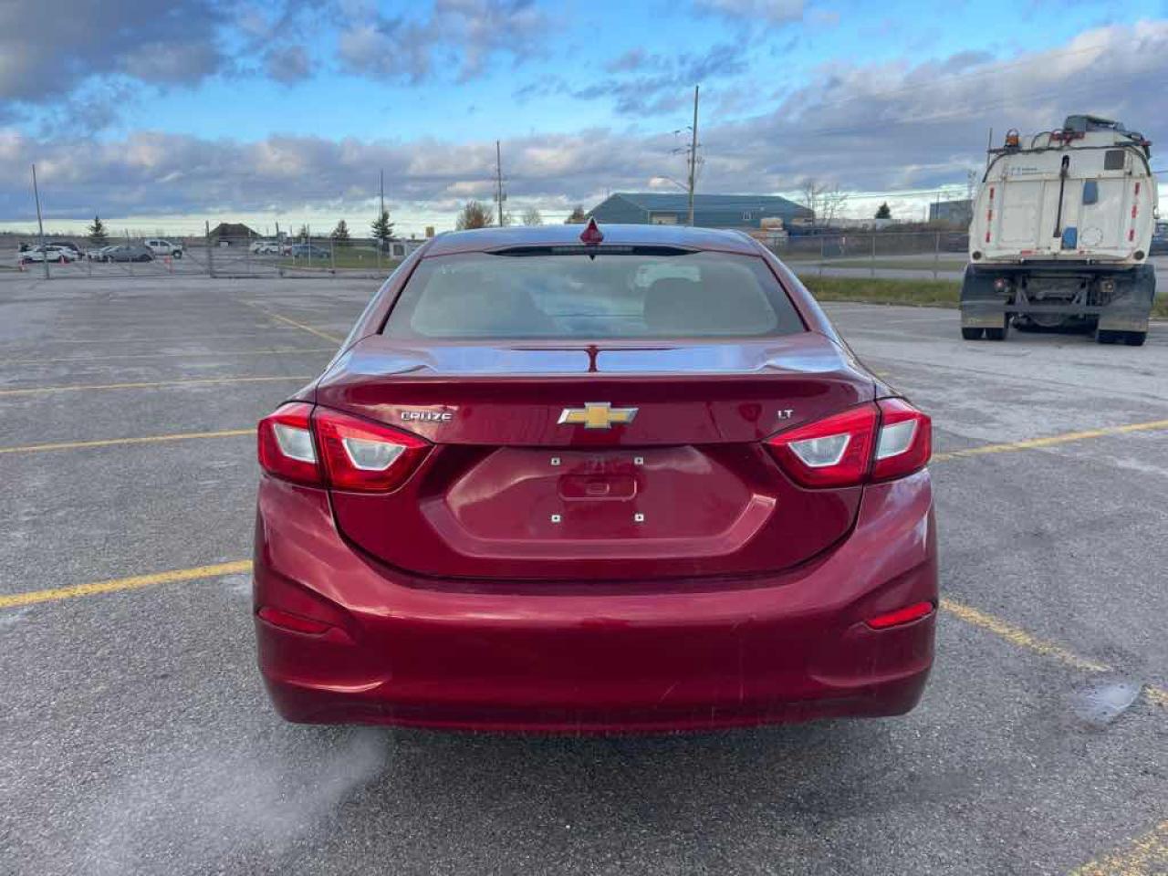 2018 CHEVRO CRUZE LT  Photo4