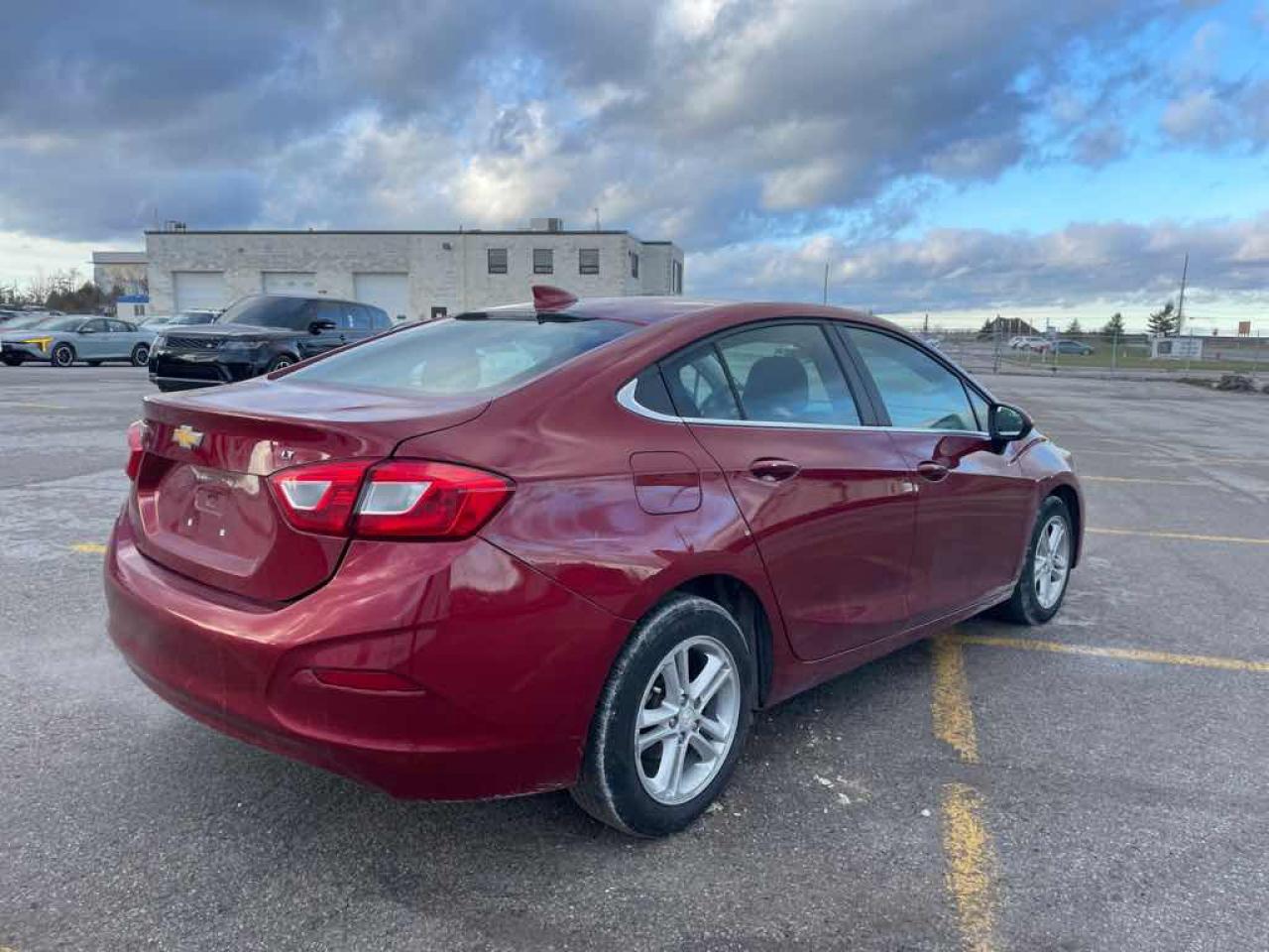 2018 Chevrolet Cruze LT - Photo #4