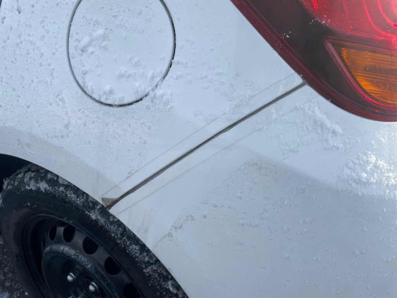 2015 Toyota Yaris  Photo