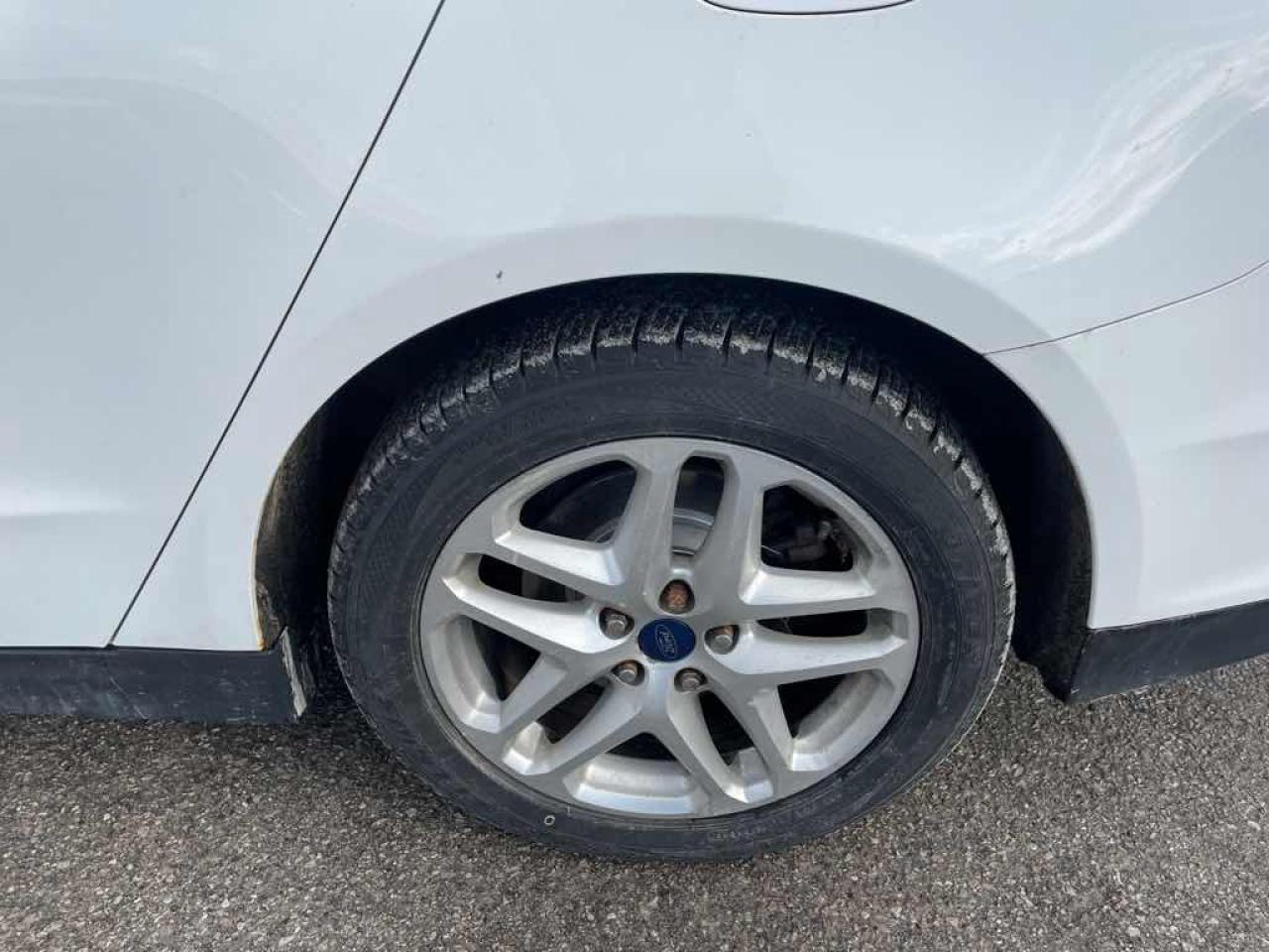 2014 Ford Fusion S Hybrid - Photo #21