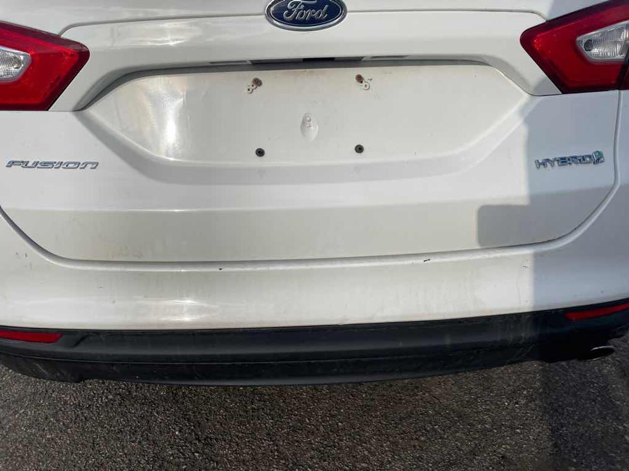 2014 Ford Fusion S Hybrid Photo