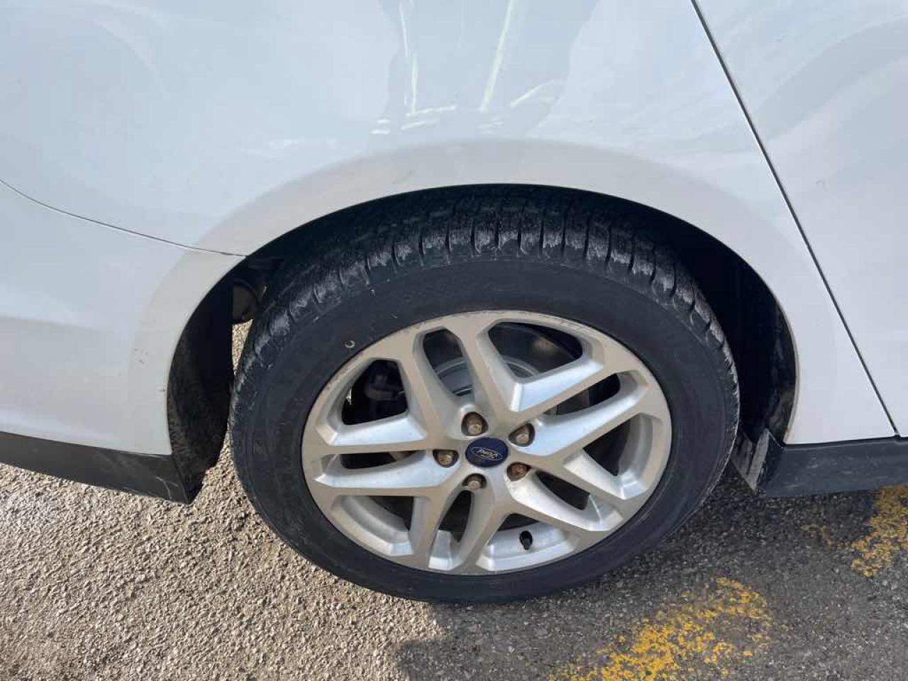 2014 Ford Fusion S Hybrid - Photo #24