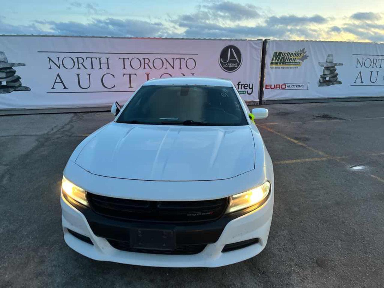 2016 Dodge Charger Police - Photo #2