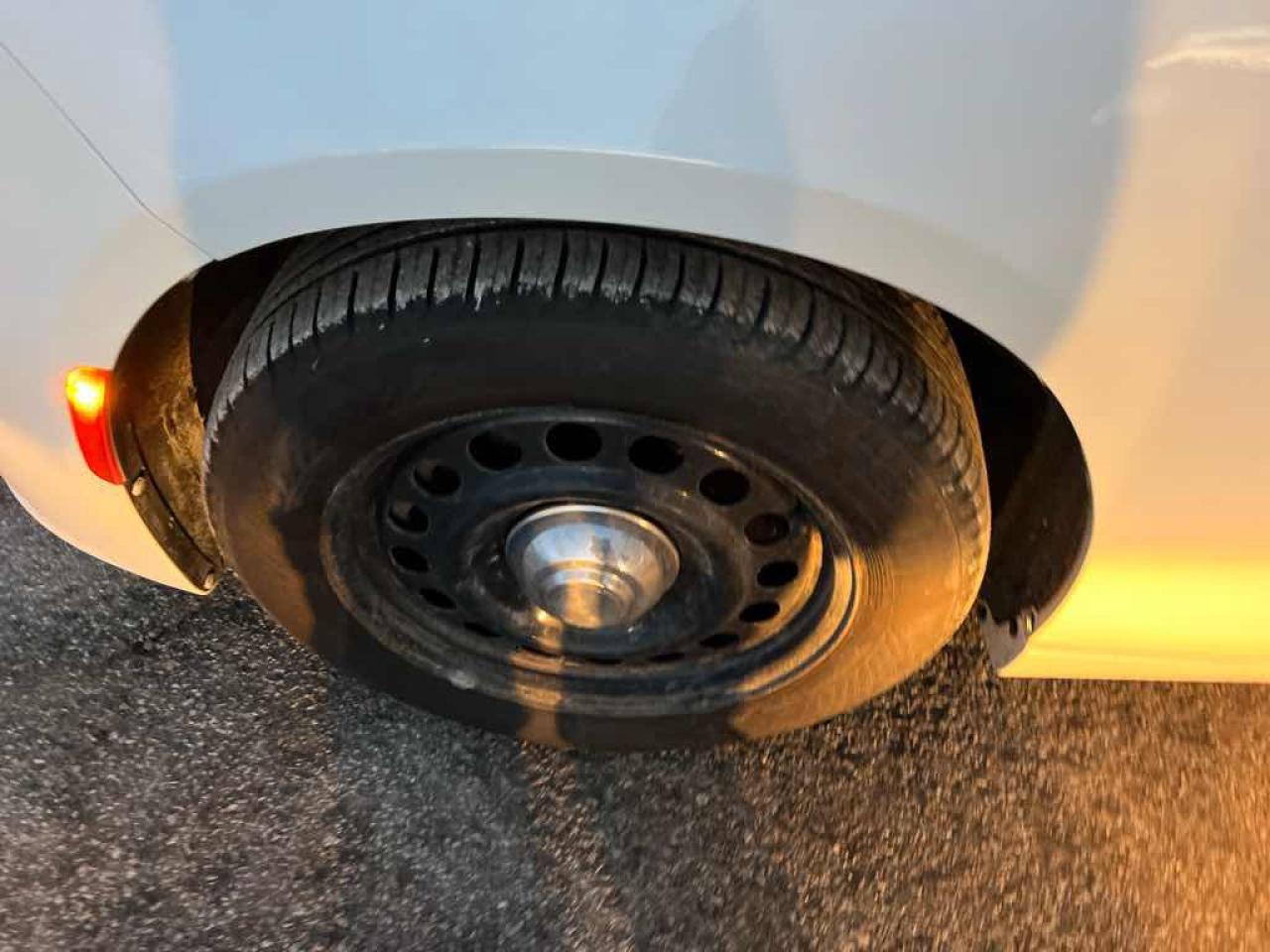 2016 Dodge Charger Police - Photo #15