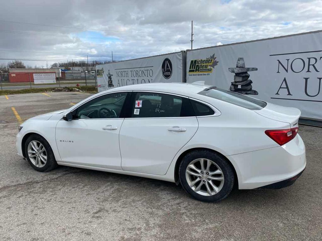 2017 Chevrolet Malibu HYBRID Photo