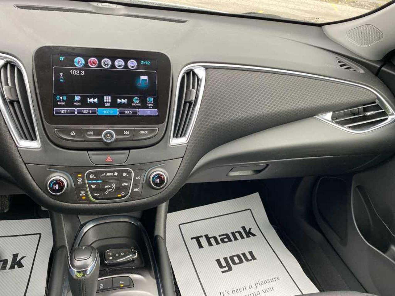 2017 Chevrolet Malibu HYBRID Photo
