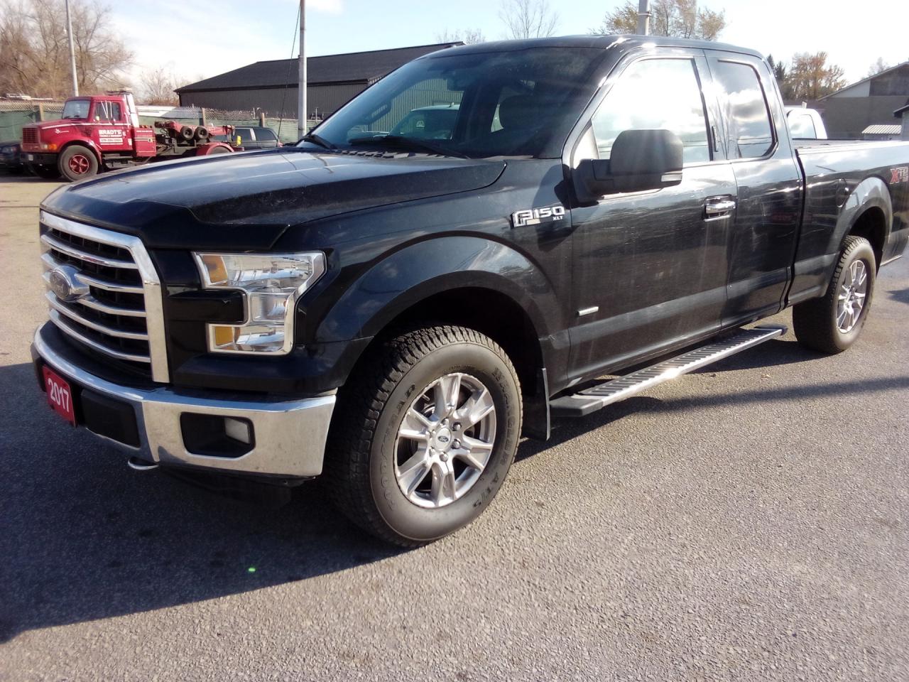 Used 2017 Ford F-150 Lariat SuperCab 6.5-ft. 4WD for sale in Leamington, ON