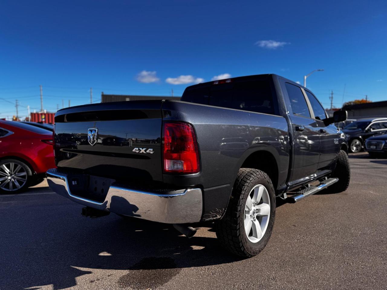 2014 RAM 1500 4WD Crew Cab SLT,CAM, B-TOOTH CERTIFEID NEW BRAKES - Photo #3