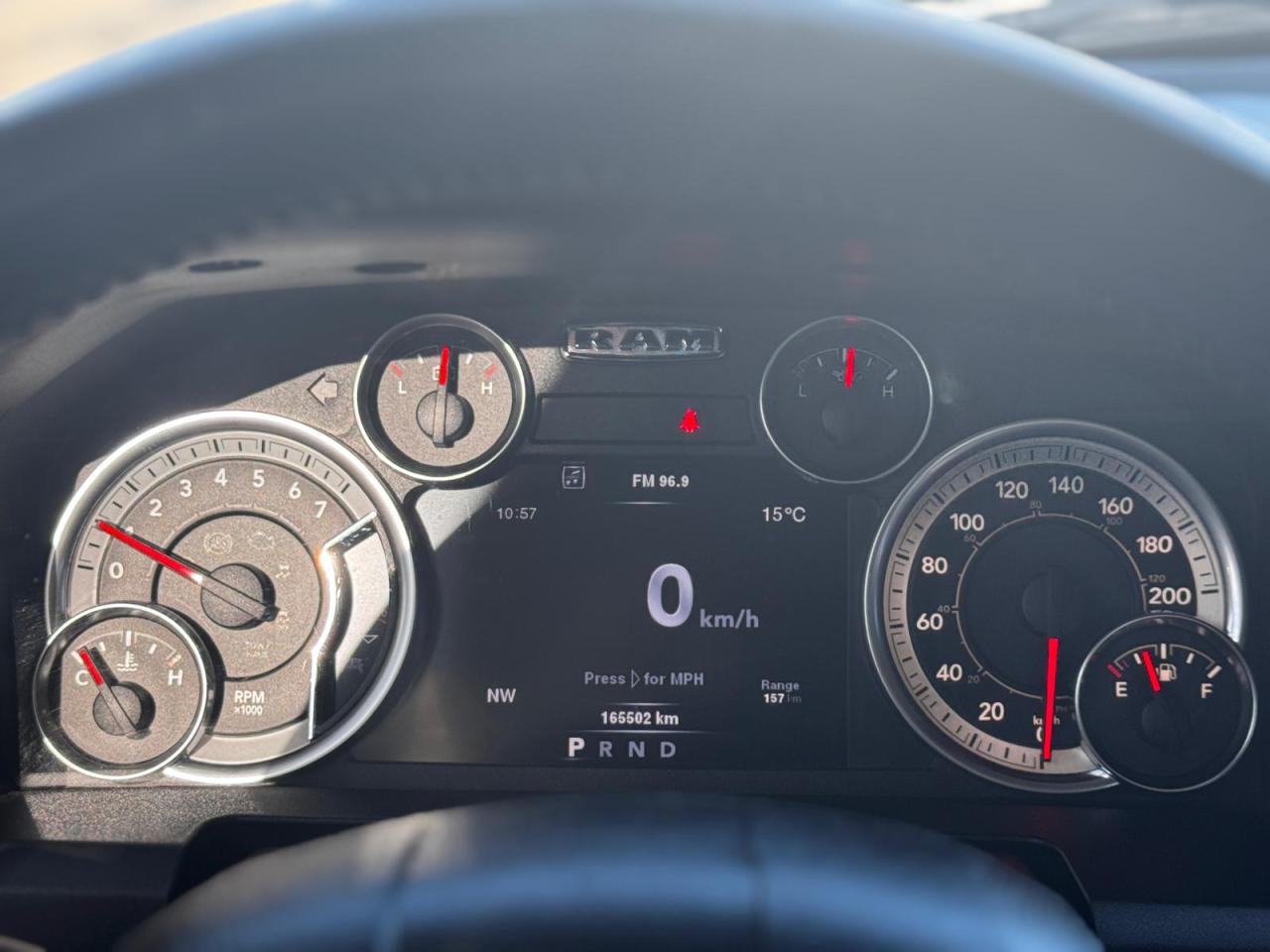 2014 RAM 1500 4WD Crew Cab SLT,CAM, B-TOOTH CERTIFEID NEW BRAKES - Photo #14