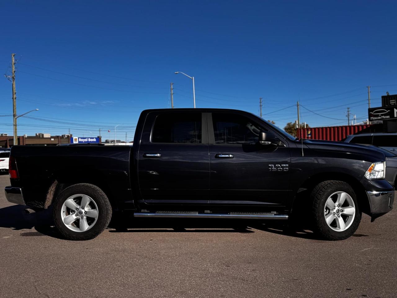 2014 RAM 1500 4WD Crew Cab SLT,CAM, B-TOOTH CERTIFEID NEW BRAKES - Photo #6