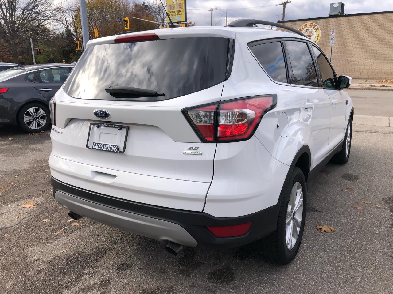 2018 Ford Escape SE / B.CAM / H.SEATS / ROOF RACK Photo23